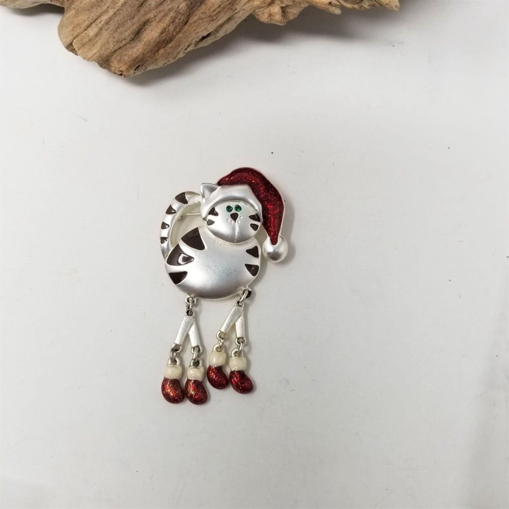 Santa Kitty Cat Pin Brooch Cute Glitter Hat & Feet - Picture 2 of 6